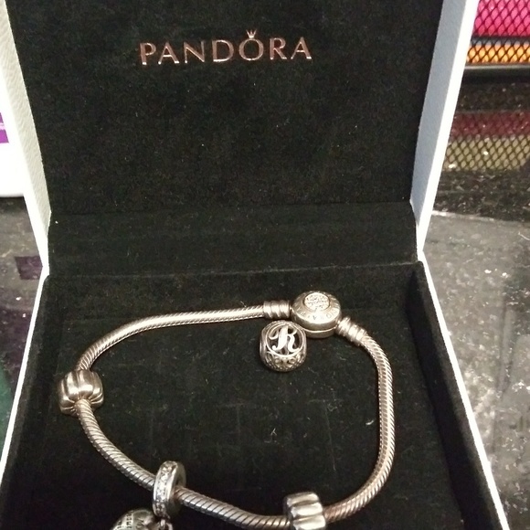 COPY - Sterling silver Pandora Bracelet with two … - Picture 6 of 7